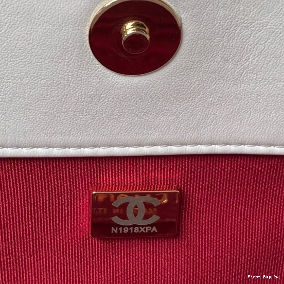 Firstbag Ru Lambskin CHANEL Shiny Bag Shopping 0717
